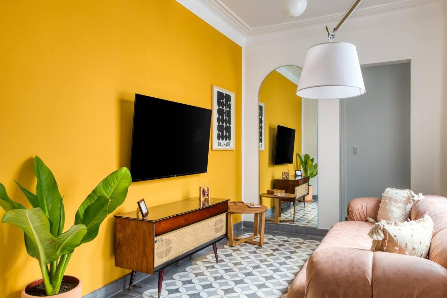 Juarez Design Single - Charming 1 Bd With Balcony In Apartment